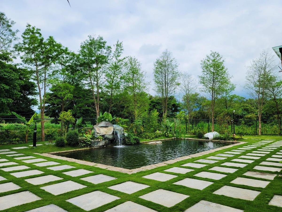 山花映水紅莊園民宿 Lejlighed Yuemei Eksteriør billede